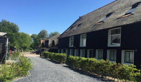 Holidayhome - Kon Emmaweg 26 - Vrouwenpolder - Uitspanning Oranjezon -